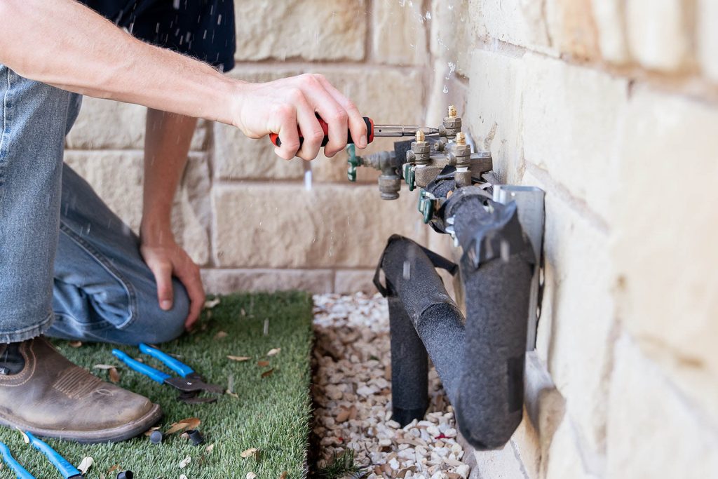 Expert advice on thawing pipes and preventing winter water damage